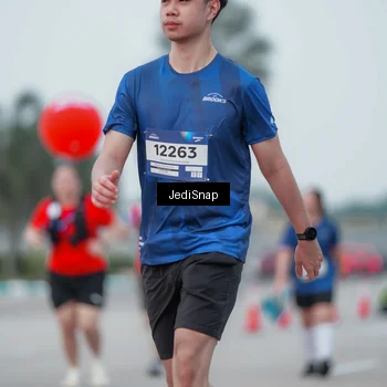 Runner Photo 7551988