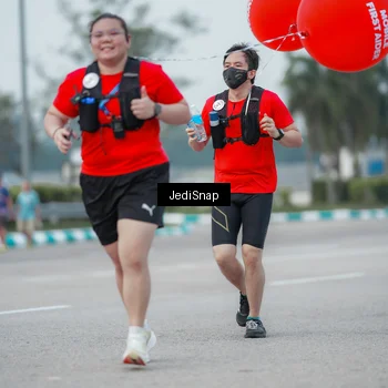 Runner Photo 7551992