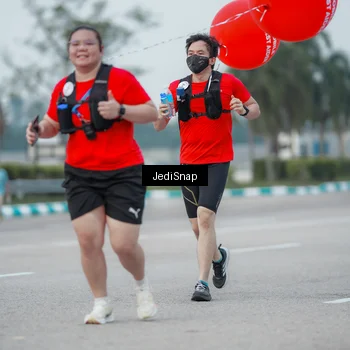 Runner Photo 7551997