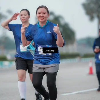Runner Photo 7552009