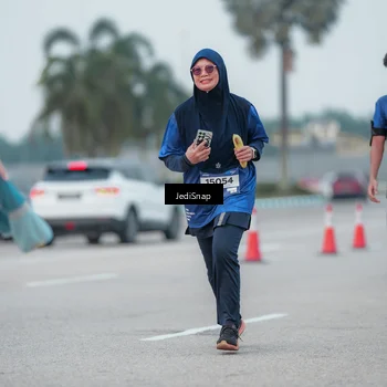 Runner Photo 7552013