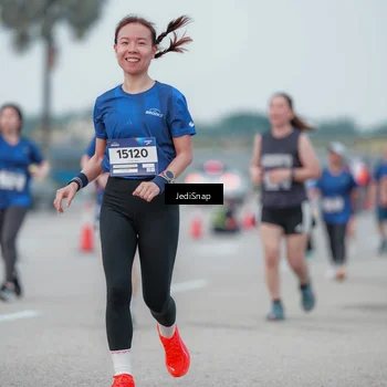 Runner Photo 7552030
