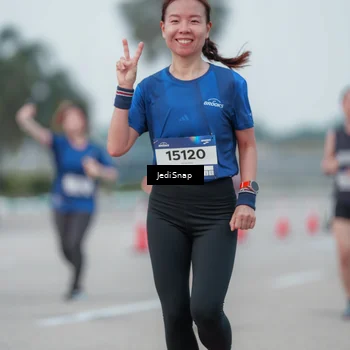 Runner Photo 7552033