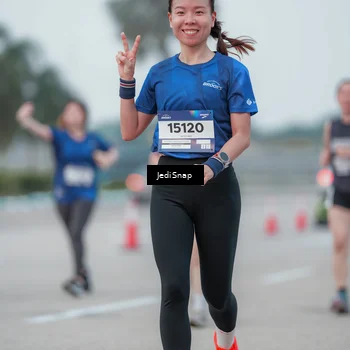 Runner Photo 7552050