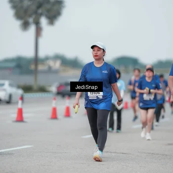 Runner Photo 7552059