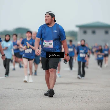 Runner Photo 7552063
