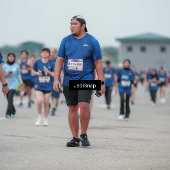 Runner Photo 7552065