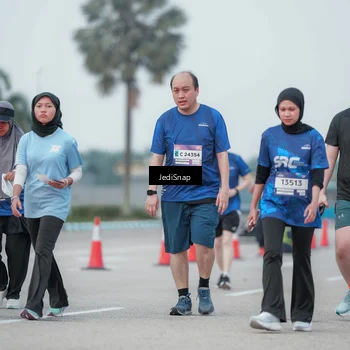 Runner Photo 7552080