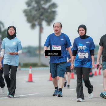 Runner Photo 7552081