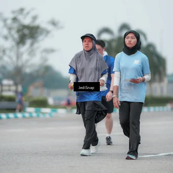 Runner Photo 7552084