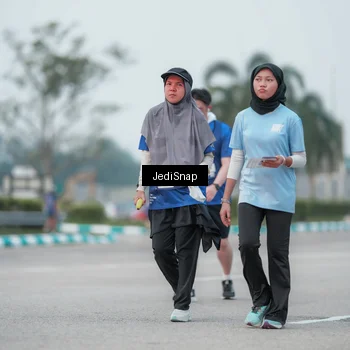 Runner Photo 7552088