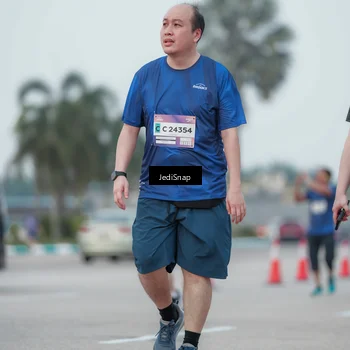 Runner Photo 7552089