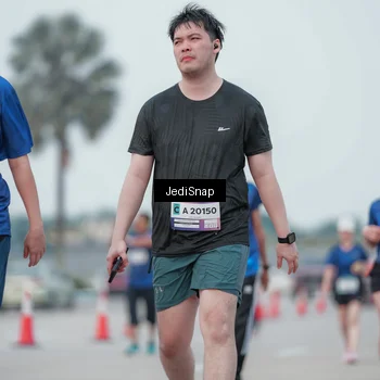 Runner Photo 7552094
