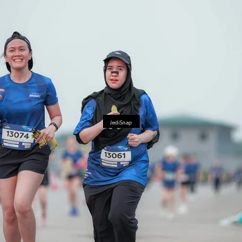 Runner Photo 7552104