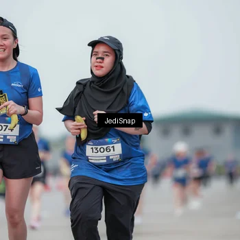 Runner Photo 7552120