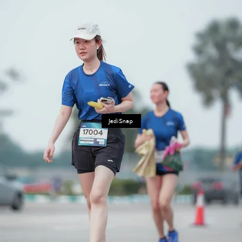 Runner Photo 7552126