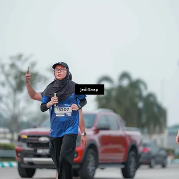 Runner Photo 7552127