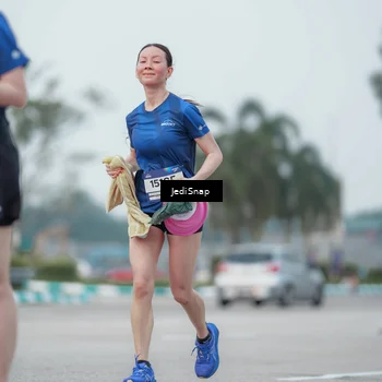 Runner Photo 7552136