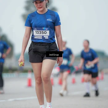 Runner Photo 7552144