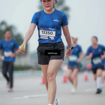 Runner Photo 7552146