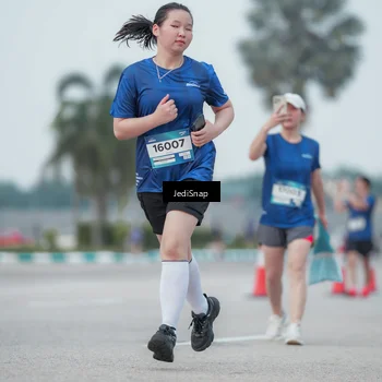 Runner Photo 7552150