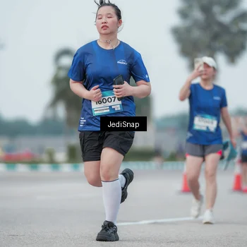 Runner Photo 7552151