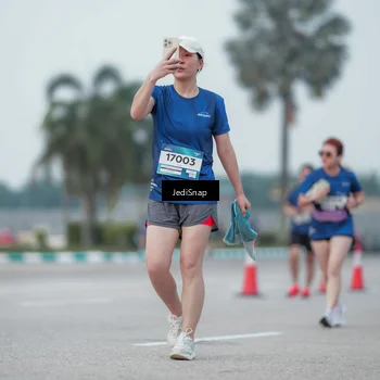Runner Photo 7552165