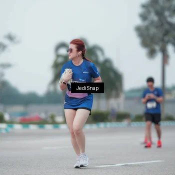 Runner Photo 7552171