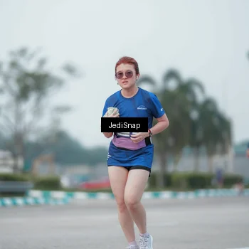 Runner Photo 7552172