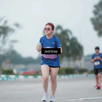 Runner Photo 7552173