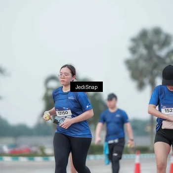 Runner Photo 7552179