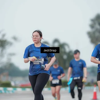Runner Photo 7552182