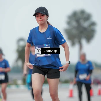 Runner Photo 7552186