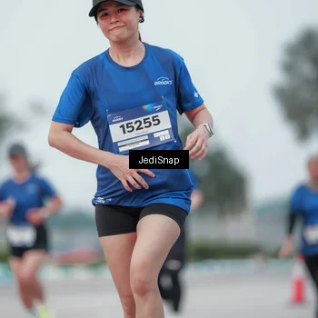 Runner Photo 7552190
