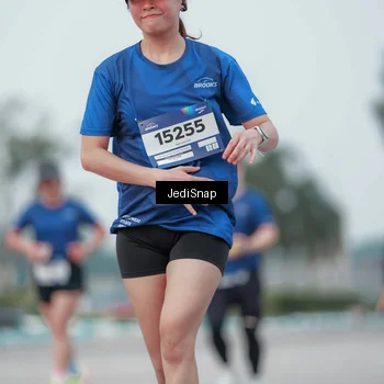 Runner Photo 7552201