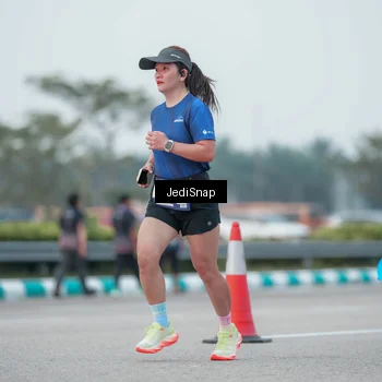 Runner Photo 7552202