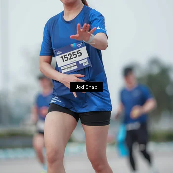 Runner Photo 7552203