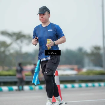 Runner Photo 7552208