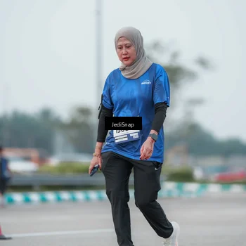 Runner Photo 7552211