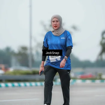 Runner Photo 7552222