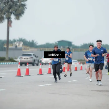 Runner Photo 7552251