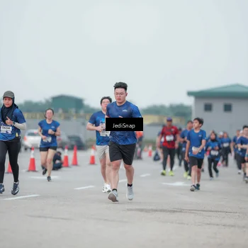 Runner Photo 7552253