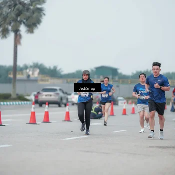 Runner Photo 7552256
