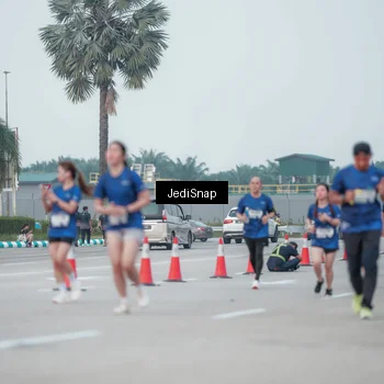 Runner Photo 7552273