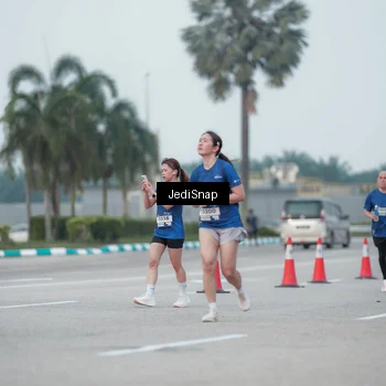 Runner Photo 7552278