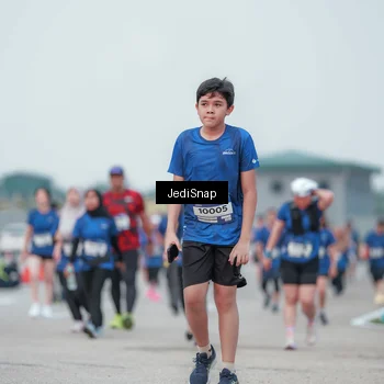 Runner Photo 7552283