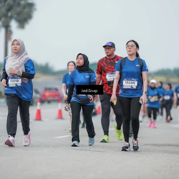 Runner Photo 7552297
