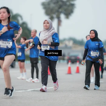 Runner Photo 7552302