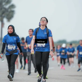 Runner Photo 7552305