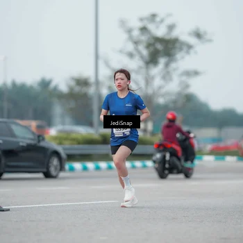 Runner Photo 7552314